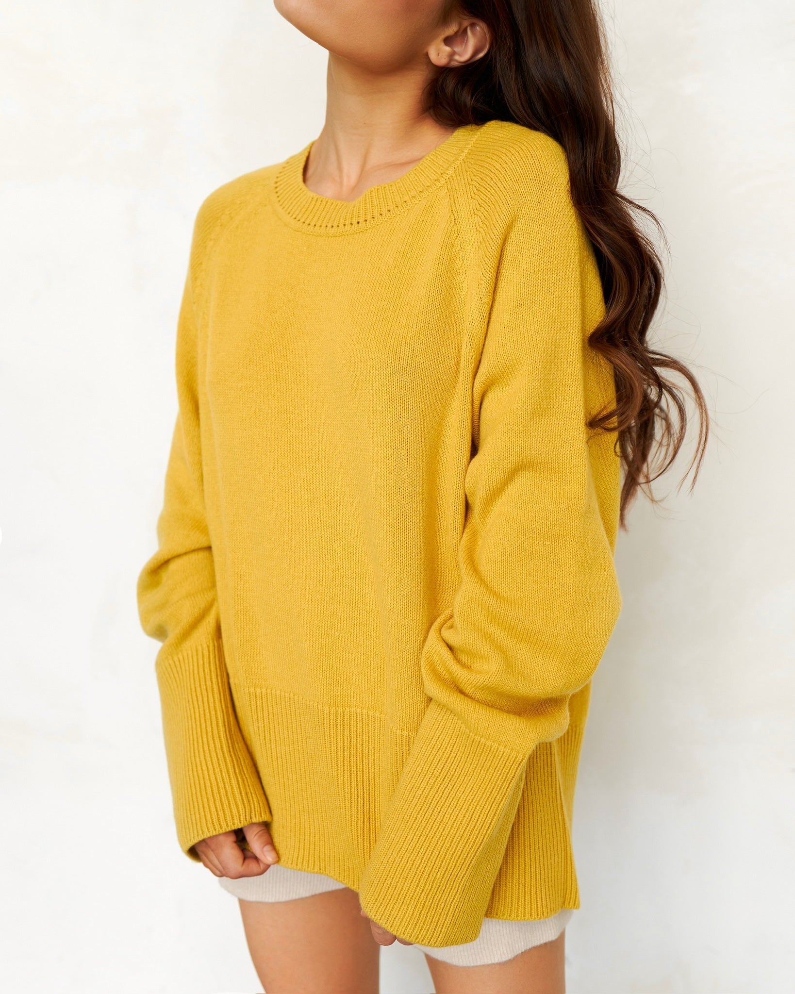 Crew - Neck 100% Cashmere Long Sweater in Yellow - NiSO