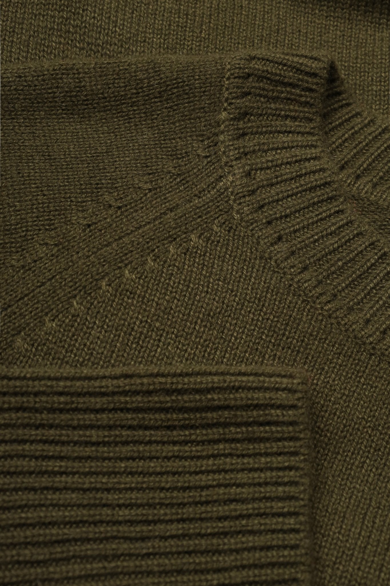 Pure Cashmere Dress in Dark Green NiSO