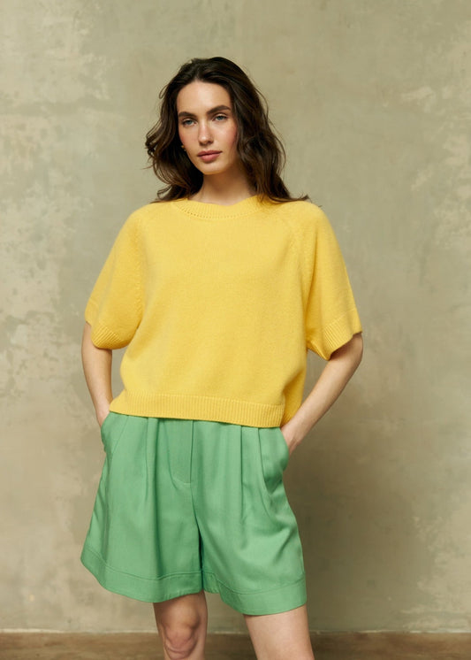 Lightweight Cashmere T-Shirt in Yellow - NiSO