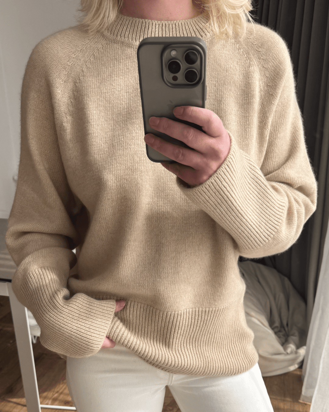 MAVKA Crew-Neck Cashmere Sweater in Beige