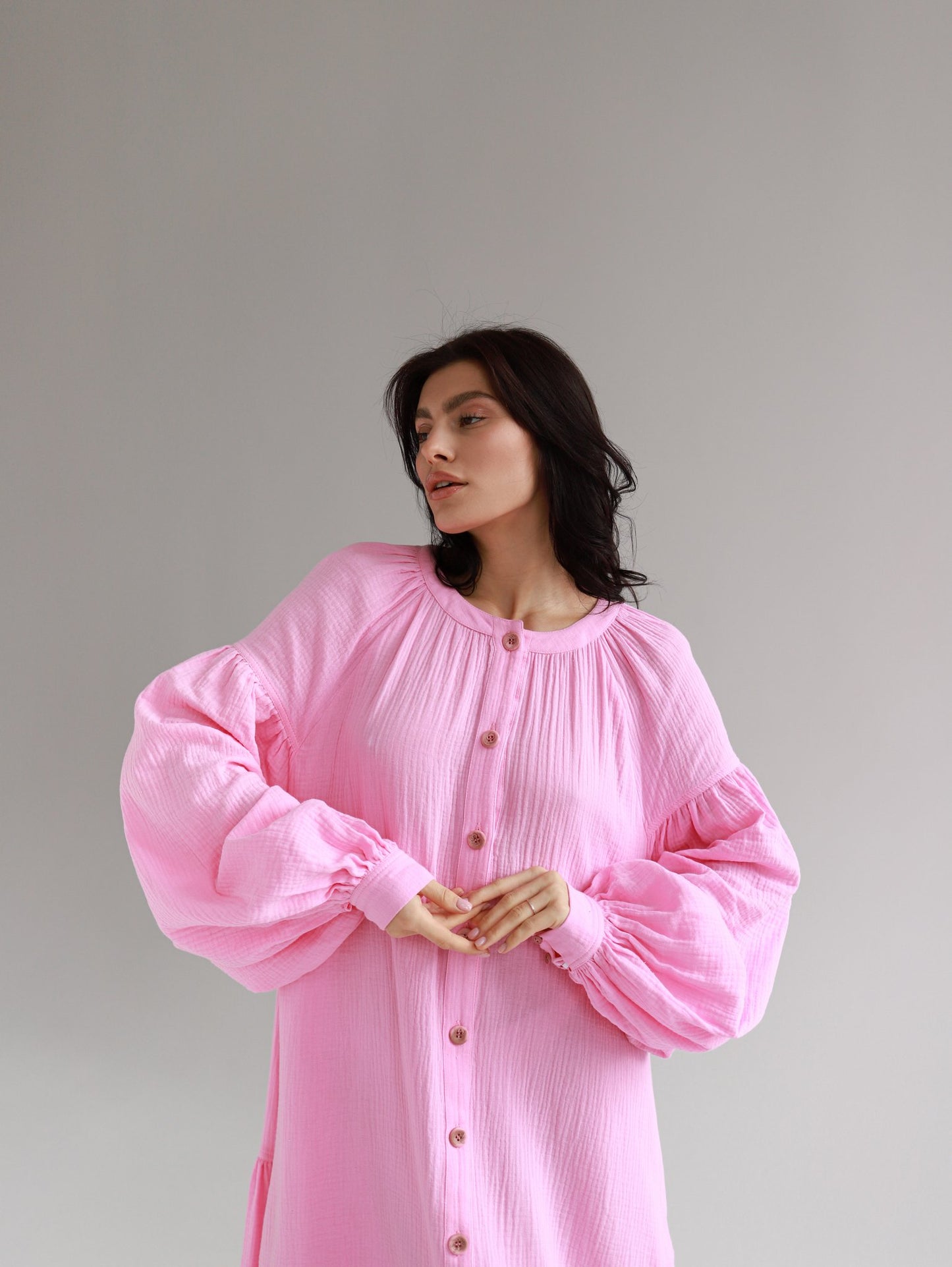 Муслінова сукня максі OLENKA з органічної бавовни яскраво-рожева