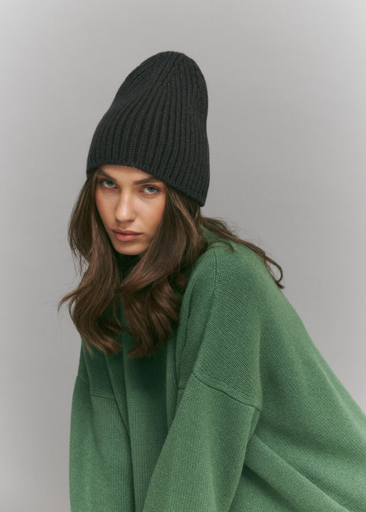 Pure Cashmere Beanie in Graphite Gray - NiSO