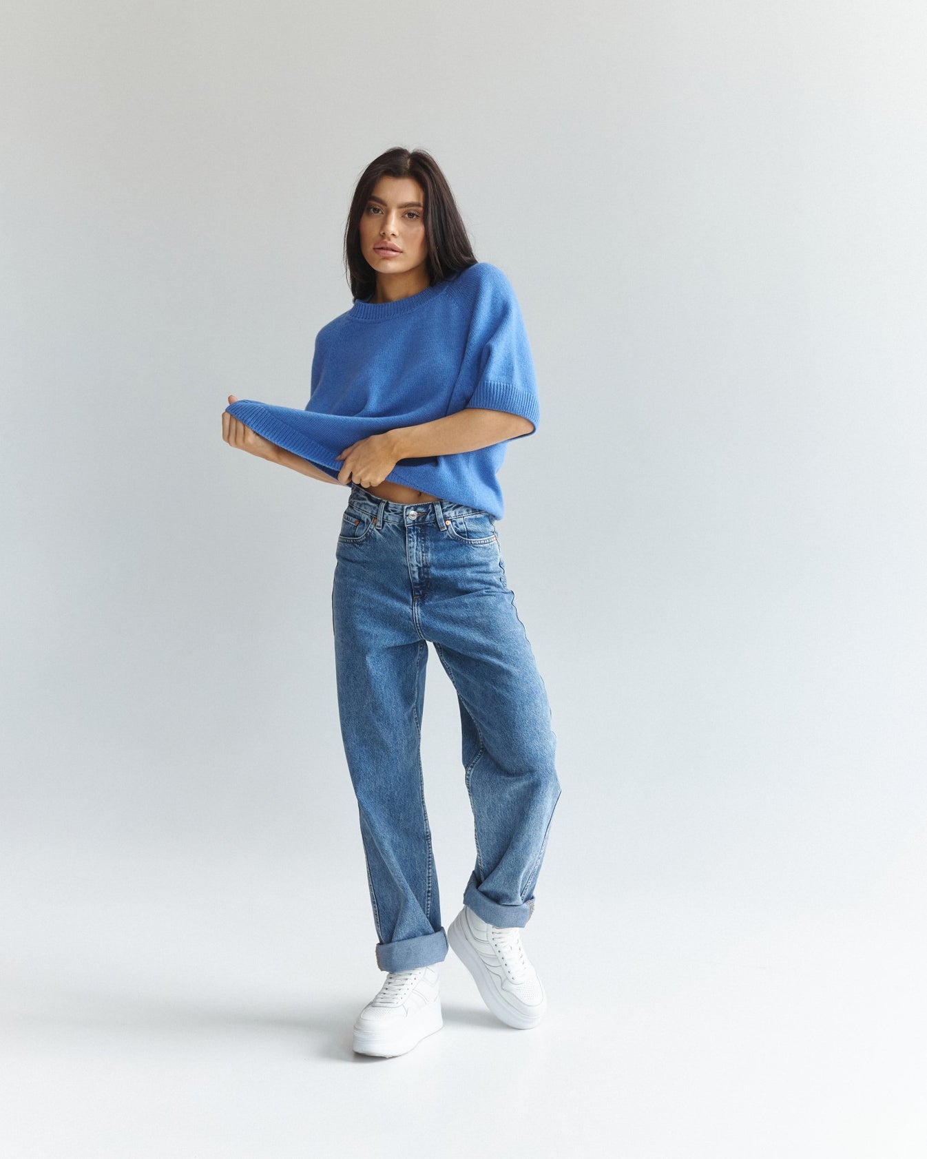 Lightweight Cashmere T-Shirt in Bright Blue | NiSO