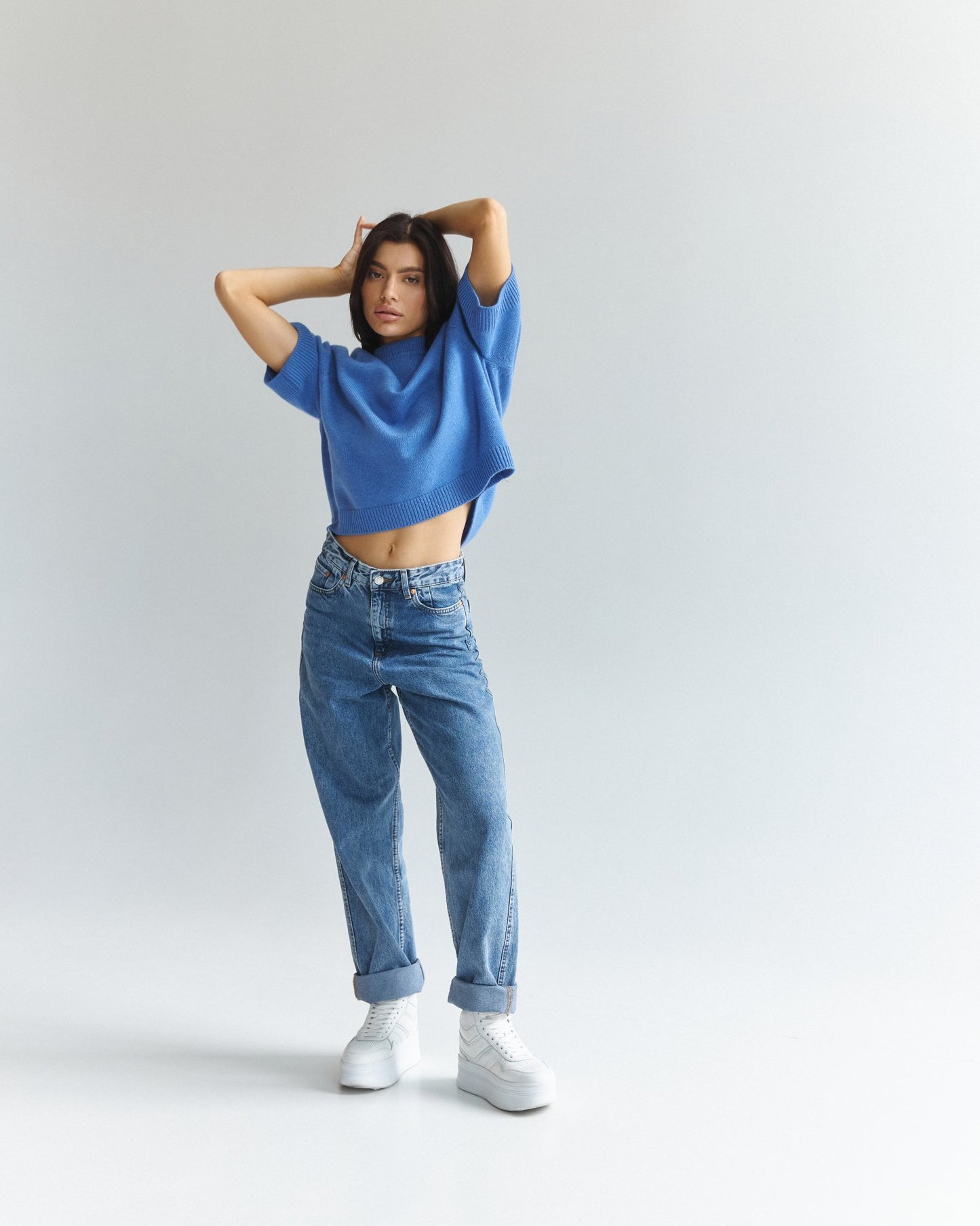Lightweight Cashmere T-Shirt in Bright Blue | NiSO