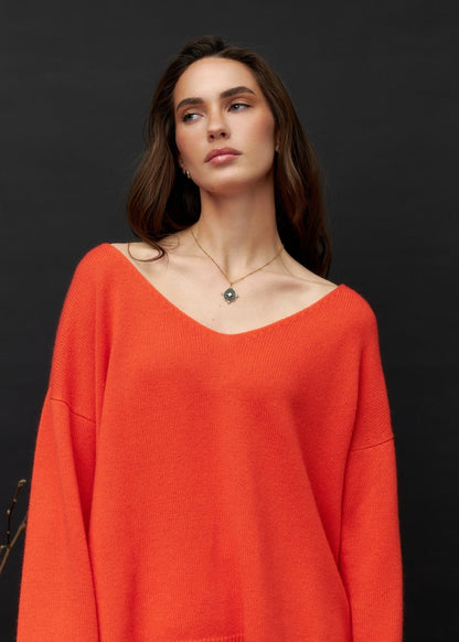 V - Neck 100% Cashmere Sweater in Orange - NiSO